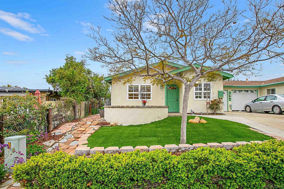 Sold $1,145,000 • Co-Listing Agent