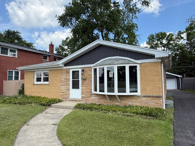 2912 175th St, Hazel Crest, IL 60429 - photo 1