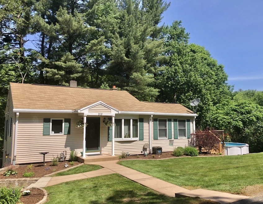 208 Mapleshade Ave, East Longmeadow, MA 01028 MLS 72833560
