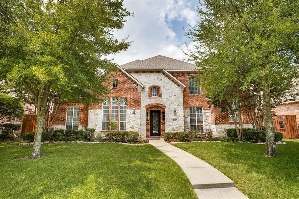 2617 Bitternut Dr, Richardson, TX 75082 - photo 1