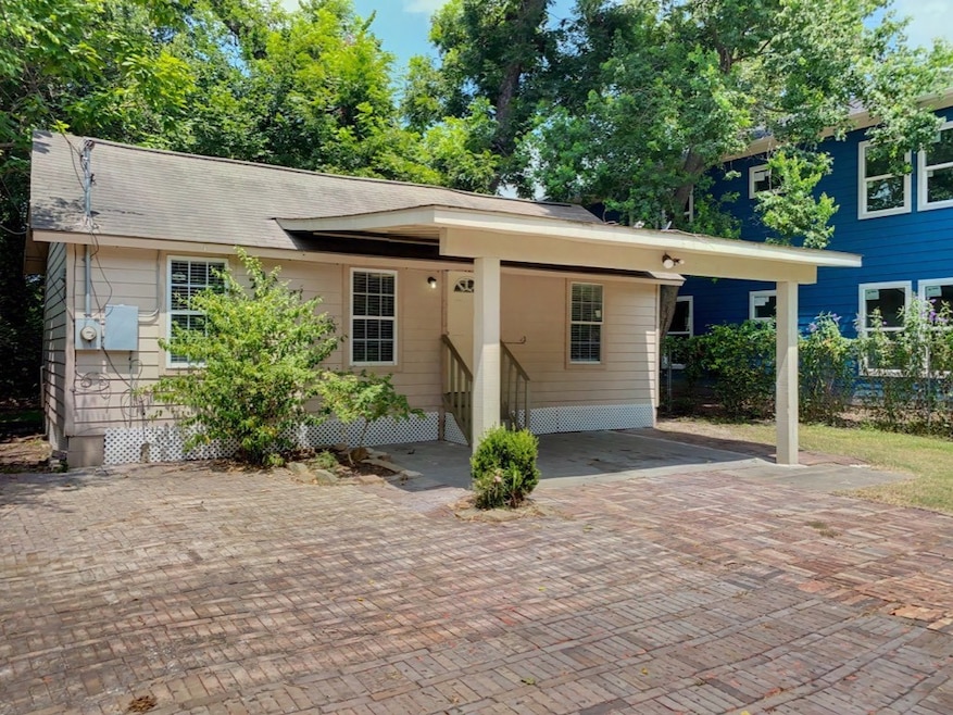 5113 Gano St, Houston, TX 77009 - photo 1