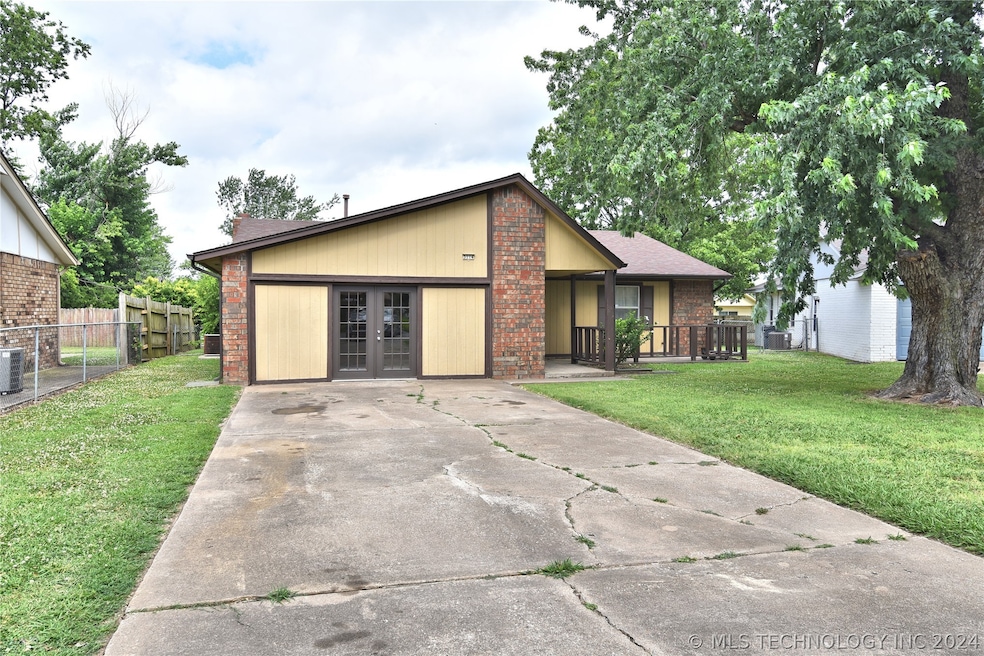Front of House/converted garage