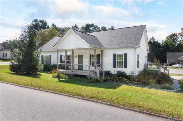 102 Pickers Ct, Arden, NC 28704 - photo 1