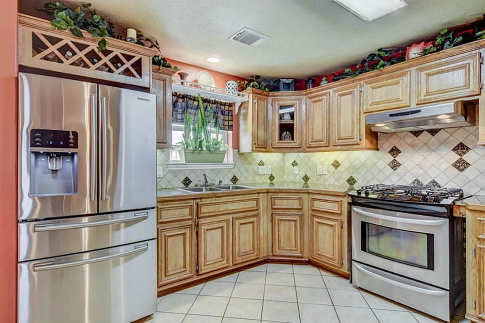 3277 County Road 712a, Alvin, TX 77511 - photo 1