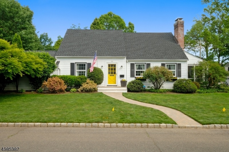 77 Springbrook Rd, Springfield, NJ 07081 - photo 1