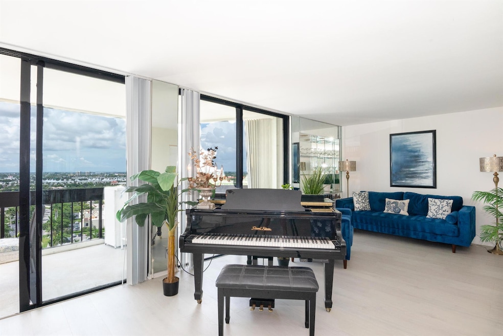 Washington Tower unit 1606, West Palm Beach, FL 33401 - photo 1