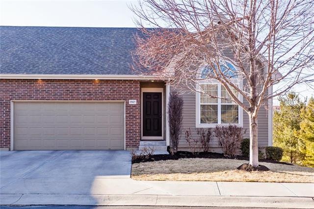 15627 W 61st Terrace, Shawnee, KS 66217 - photo 1