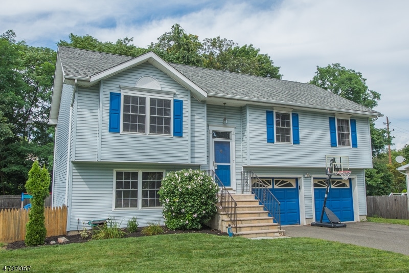 7 Fischer Trail, Denville, NJ 07834 - photo 1