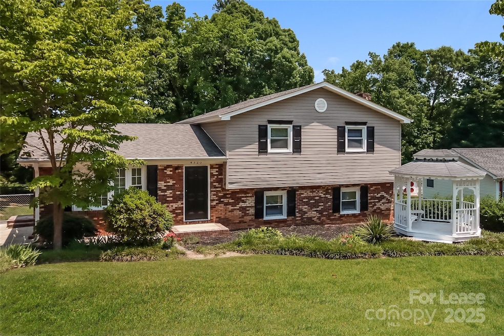 4320 Pinto Ln, Gastonia, NC 28052 - photo 1