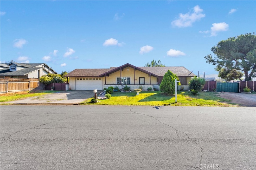 Pending $650,000 • Co-Listing Agent