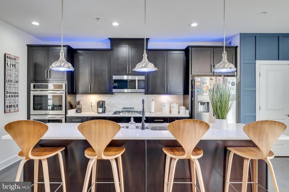 6901 Stansbury Ln, Landover, MD 20785 - photo 1