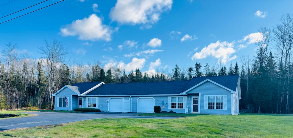35 Birchbrook Ln unit 35A, Levant, ME 04456 - photo 1
