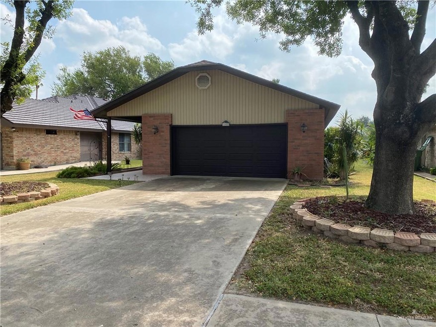 840 Santa Anna Dr, Alamo, TX 78516 - photo 1