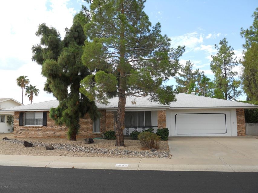 9607 W Cottonwood Dr, Sun City, AZ 85373 - photo 1