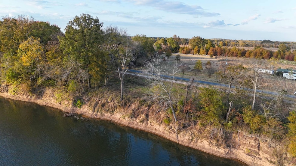 751 S Blankston Rd, Columbia, LA 71418 - photo 1