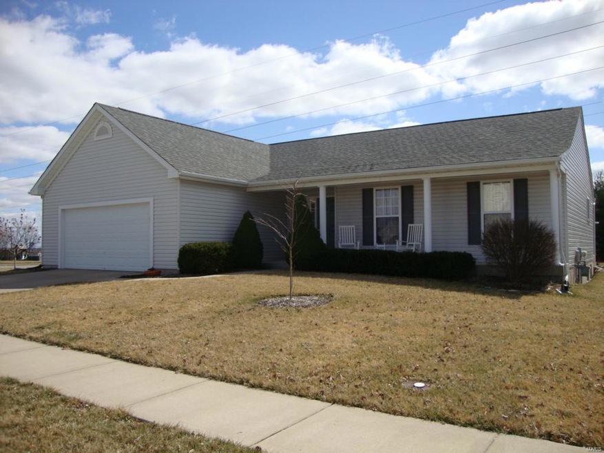 8102 Glen Arbor Dr, Lake Saint Louis, MO 63367 - photo 1