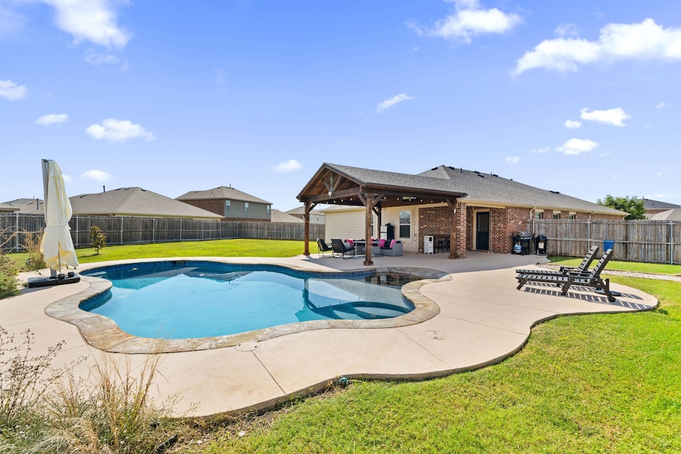 1312 Cedar Hollow Dr, Princeton, TX 75407 - photo 1