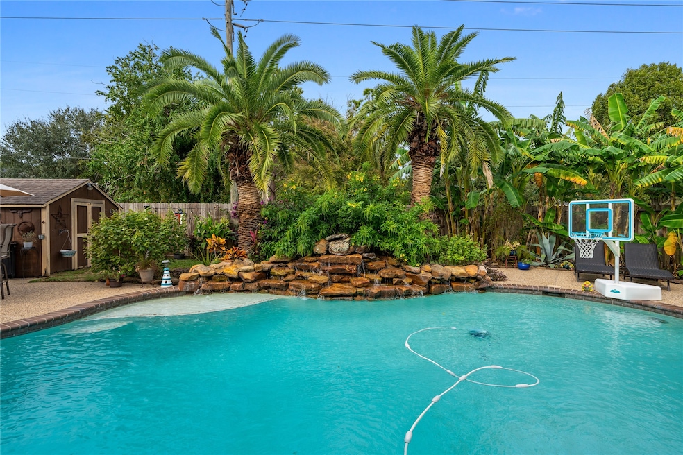 2306 Great Prairie Ln, Katy, TX 77494 - photo 1