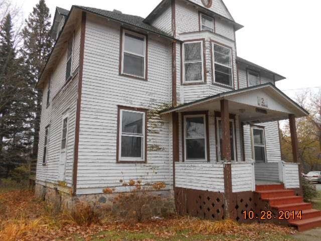 2 W Merrill Ave, Tomahawk, WI 54487 - photo 1