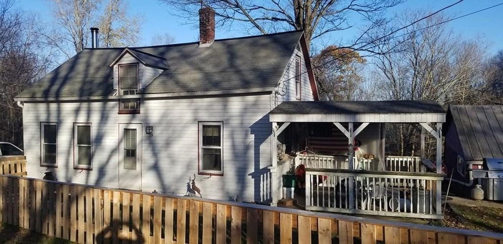 129 Green Rd, Woodstock, CT 06281 - photo 1