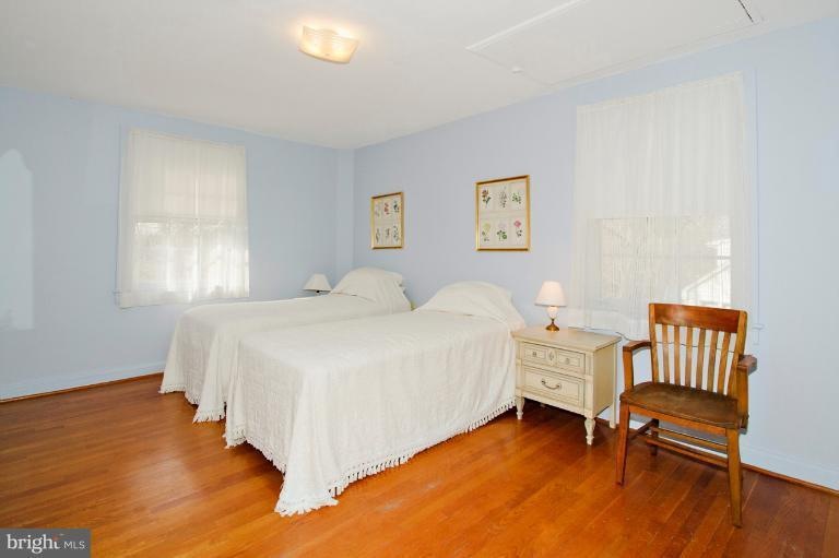 3017 Greencastle Rd, Burtonsville, MD 20866 - photo 1