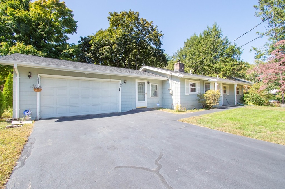 501 Rogers Ave, West Springfield, MA 01089 - photo 1