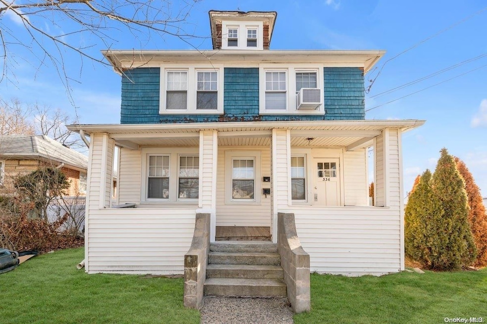 336 Oceanside Pkwy, Oceanside, NY 11572 - photo 1