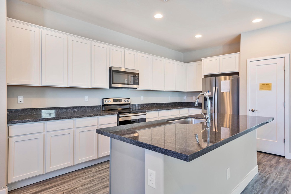 2342 S Wycliff Cir, Mesa, AZ 85210 - photo 1