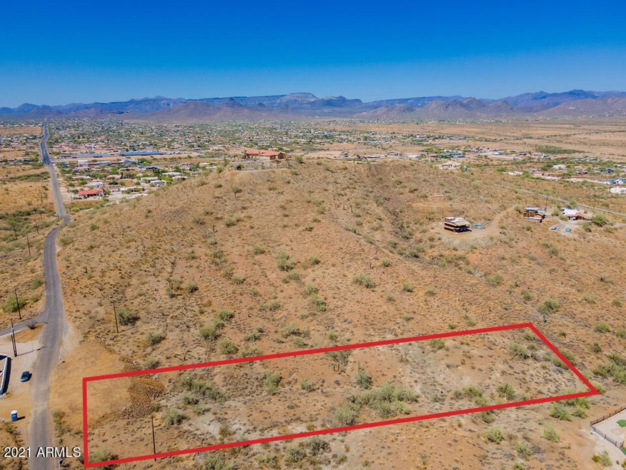 2.5 Acres Available