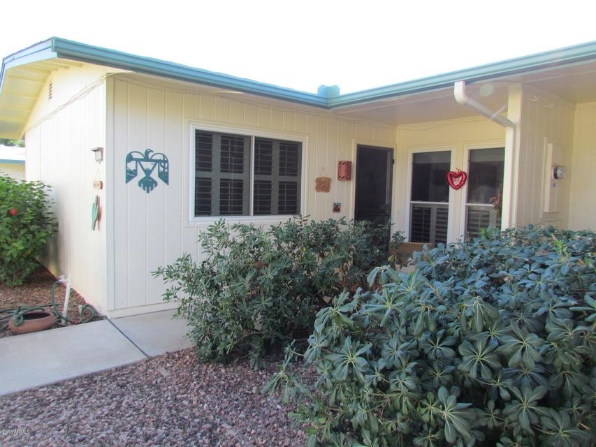 10519 W Wheatridge Dr, Sun City, AZ 85373 - photo 1