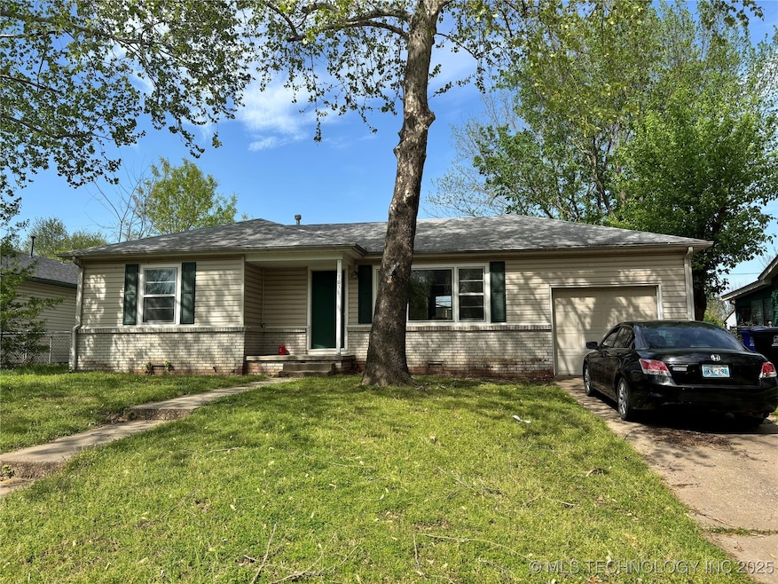 1638 S Ash Place, Broken Arrow, OK 74012 - photo 1