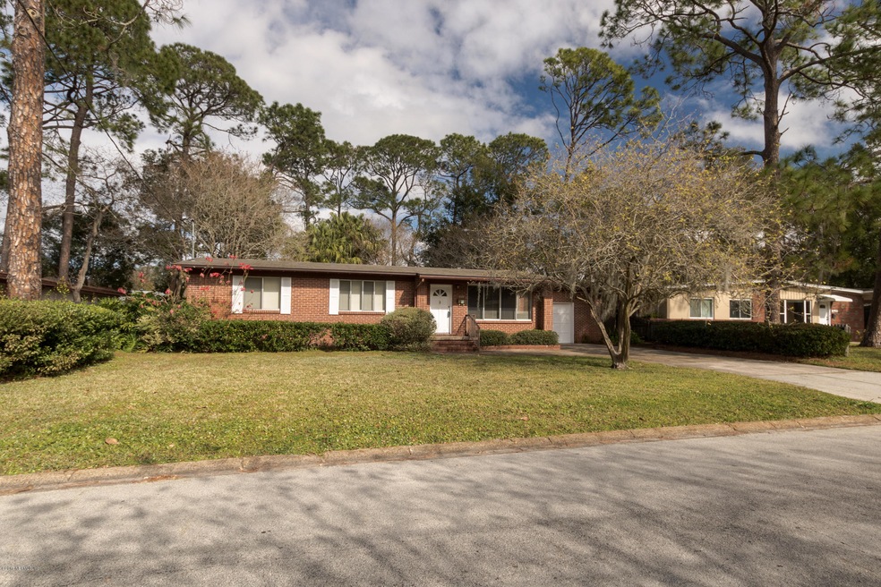 7119 Waikiki Rd, Jacksonville, FL 32216 - photo 1