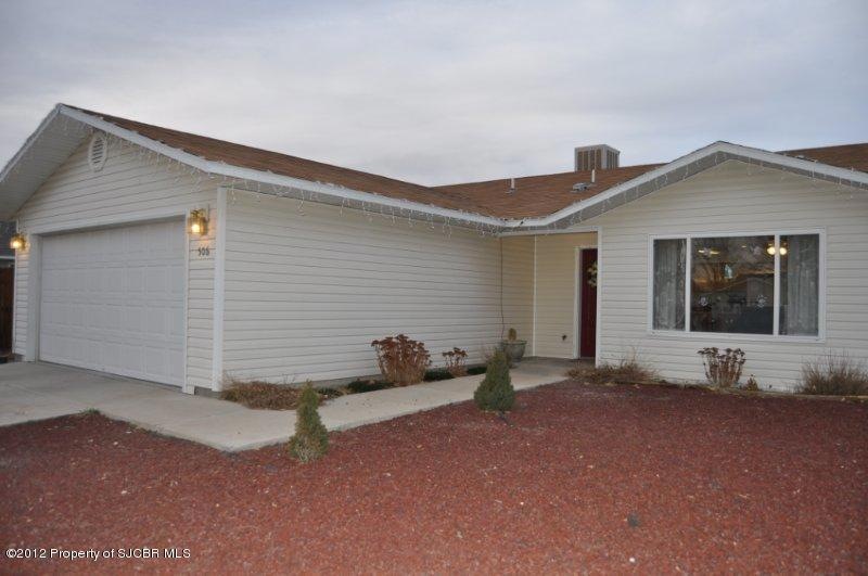 506 Shirley St, Bloomfield, NM 87413 - photo 1