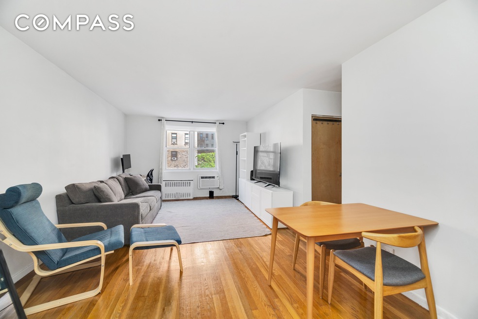 Overlook Towers unit 422, New York, NY 10040 - photo 1