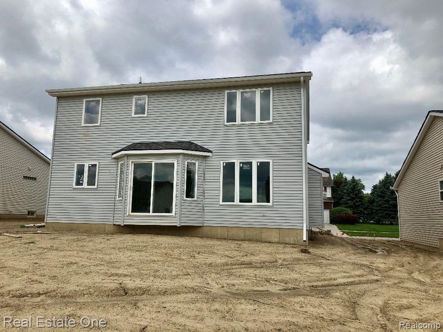 814 Gardenia Blvd, Davison, MI 48423 - photo 1