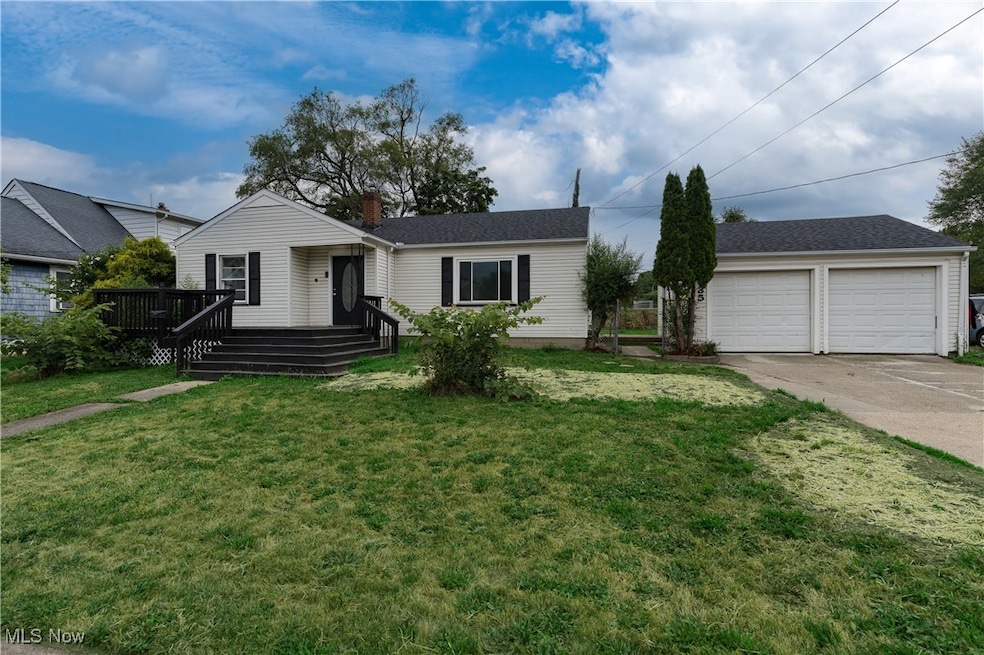 785 Silvercrest Ave, Akron, OH 44314 - photo 1