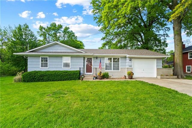 11412 W 57th St, Shawnee, KS 66203 - photo 1