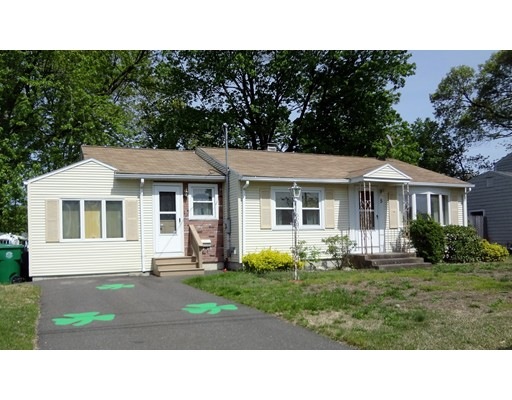 5 Laramee St, Chicopee, MA 01020 - photo 1