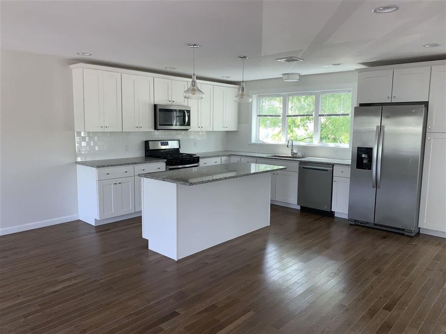 9 Clifford St, Exeter, NH 03833 - photo 1