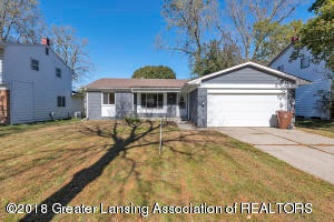 4024 Windward Dr, Lansing, MI 48911 - photo 1