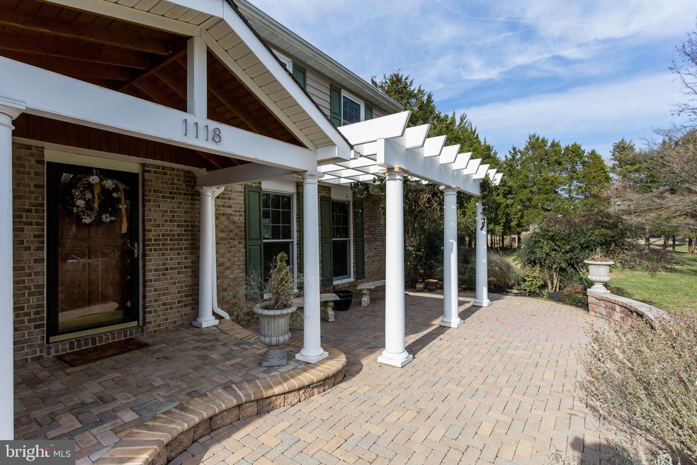 1118 Riva Ridge Dr, Great Falls, VA 22066 - photo 1