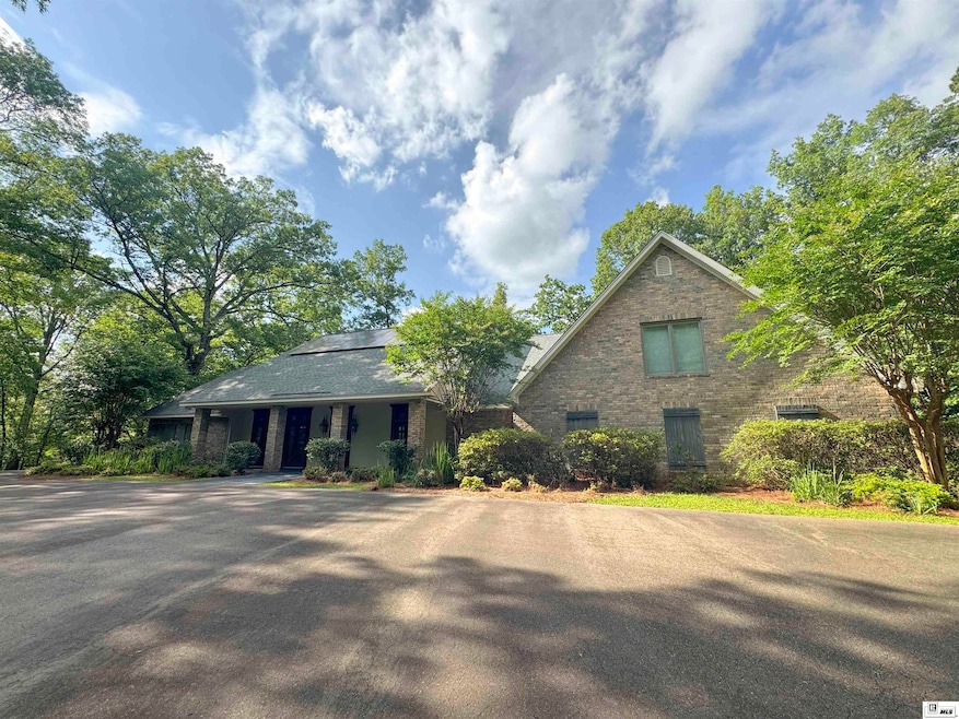 For Sale $2,895,000