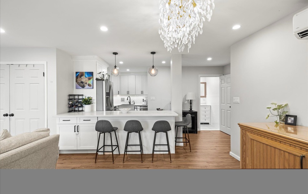 LeHavre on the Water unit 6C, Beechhurst, NY 11357 - photo 1