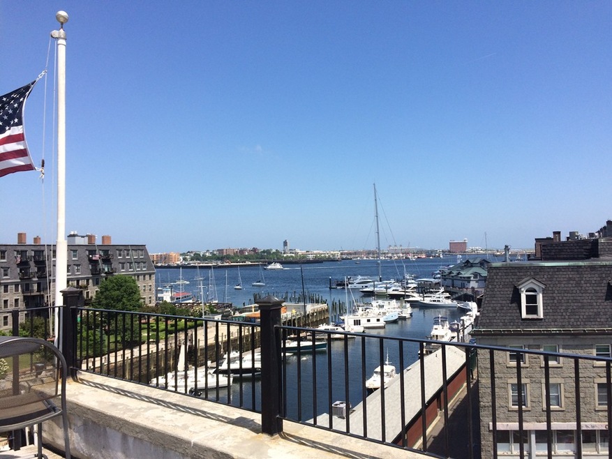 10 Commercial Wharf unit 7A, Boston, MA 02110 - photo 1