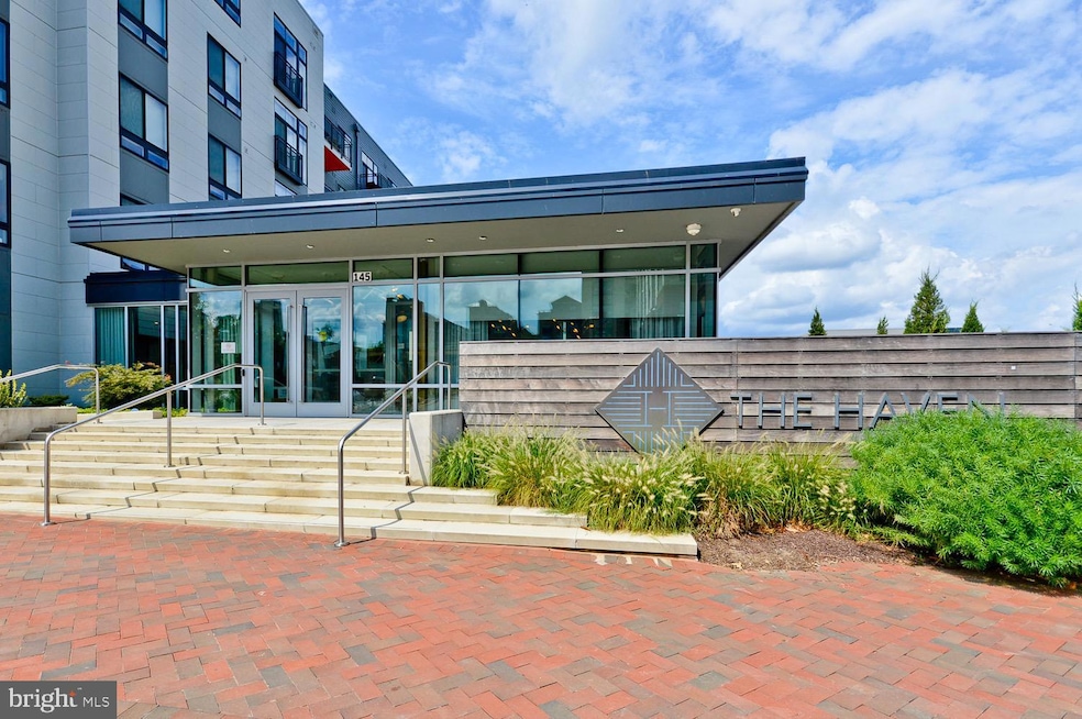 For Rent $2,300/month