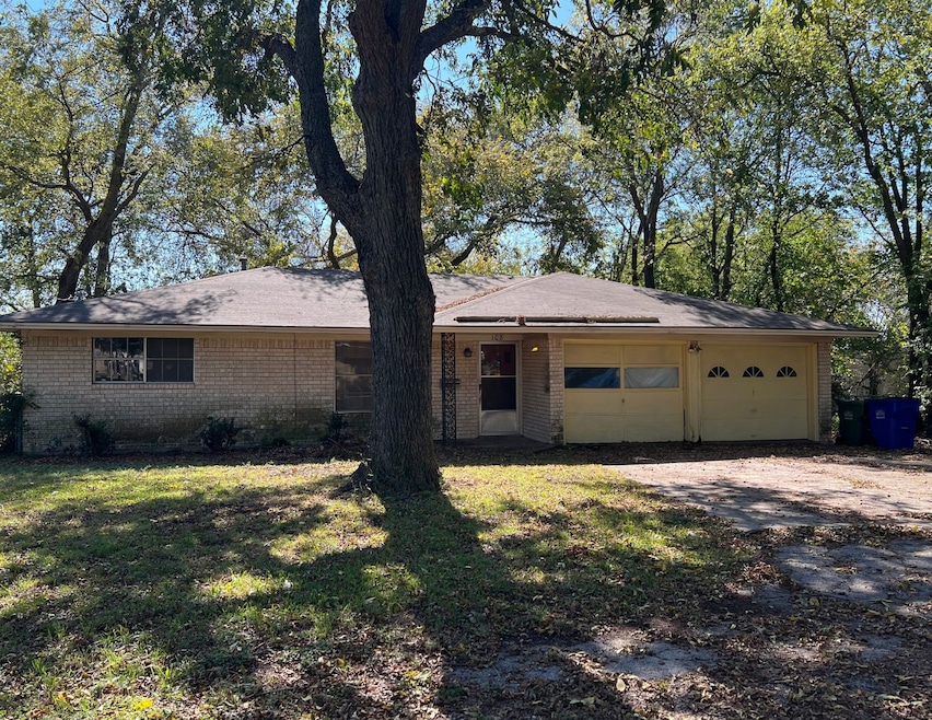 Pending $89,000 • Co-Listing Agent