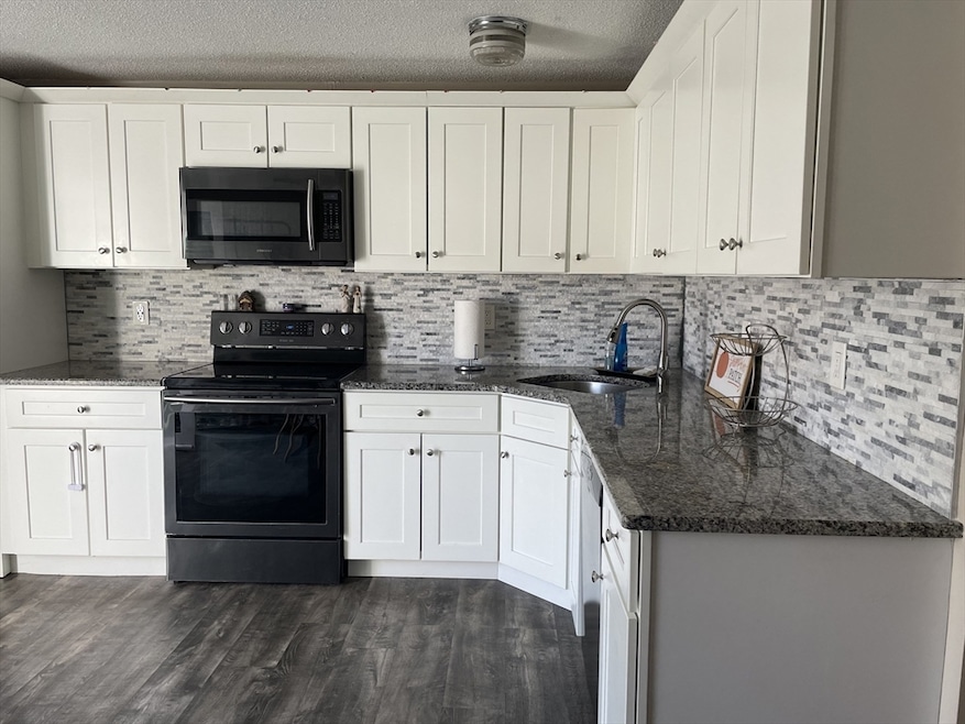 Sold $345,900 • Co-Listing Agent