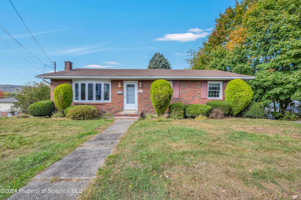 120 Parsonage St, Pittston, PA 18640 - photo 1