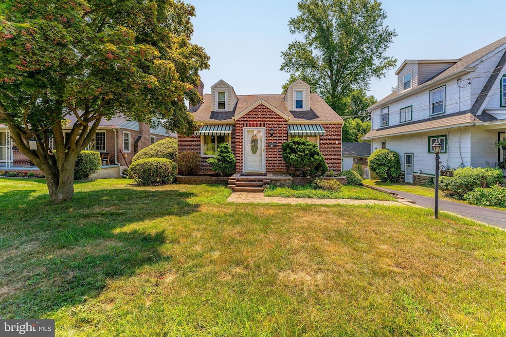 25 Davis Ave, Broomall, PA 19008 - photo 1