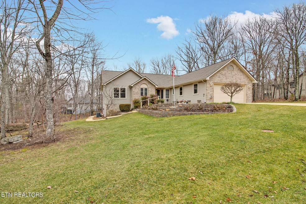 169 Trentwood Dr, Crossville, TN 38558 - photo 1